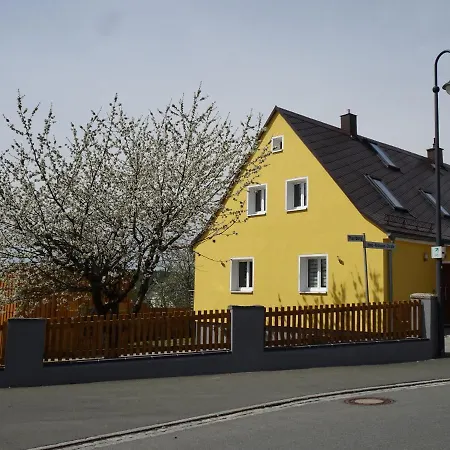Fichtelhaisla Holiday home Roslau